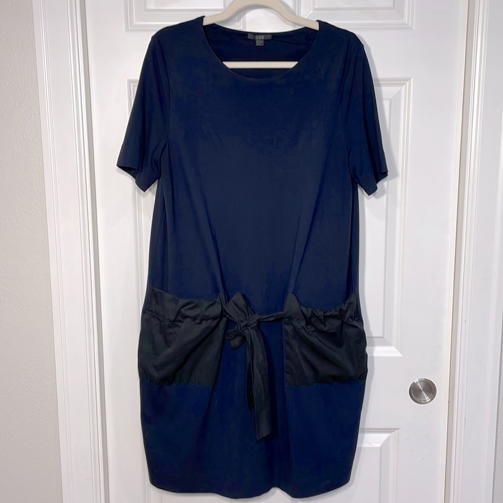 COS Short Sleeve Pullover T Shirt Dress Medium Pockets Navy Blue Waist Tie Midi
